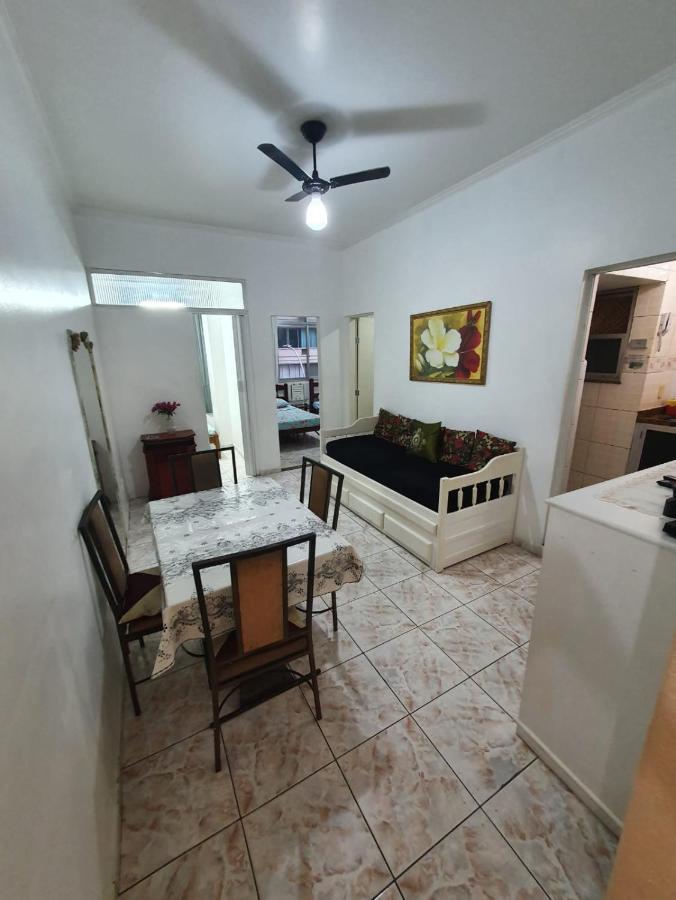 Lindo E Barato, Av Copacabana 479/301 Apartment *