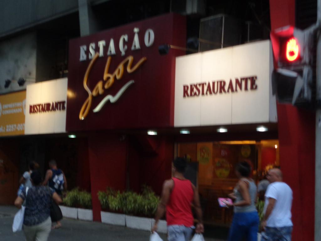 Lindo E Barato, Av Copacabana 479/301 Apartment