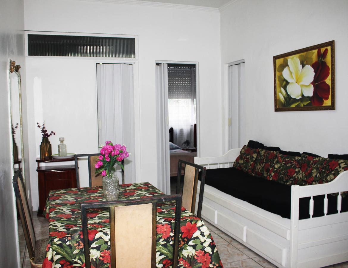 Lindo E Barato, Av Copacabana 479/301 Apartment