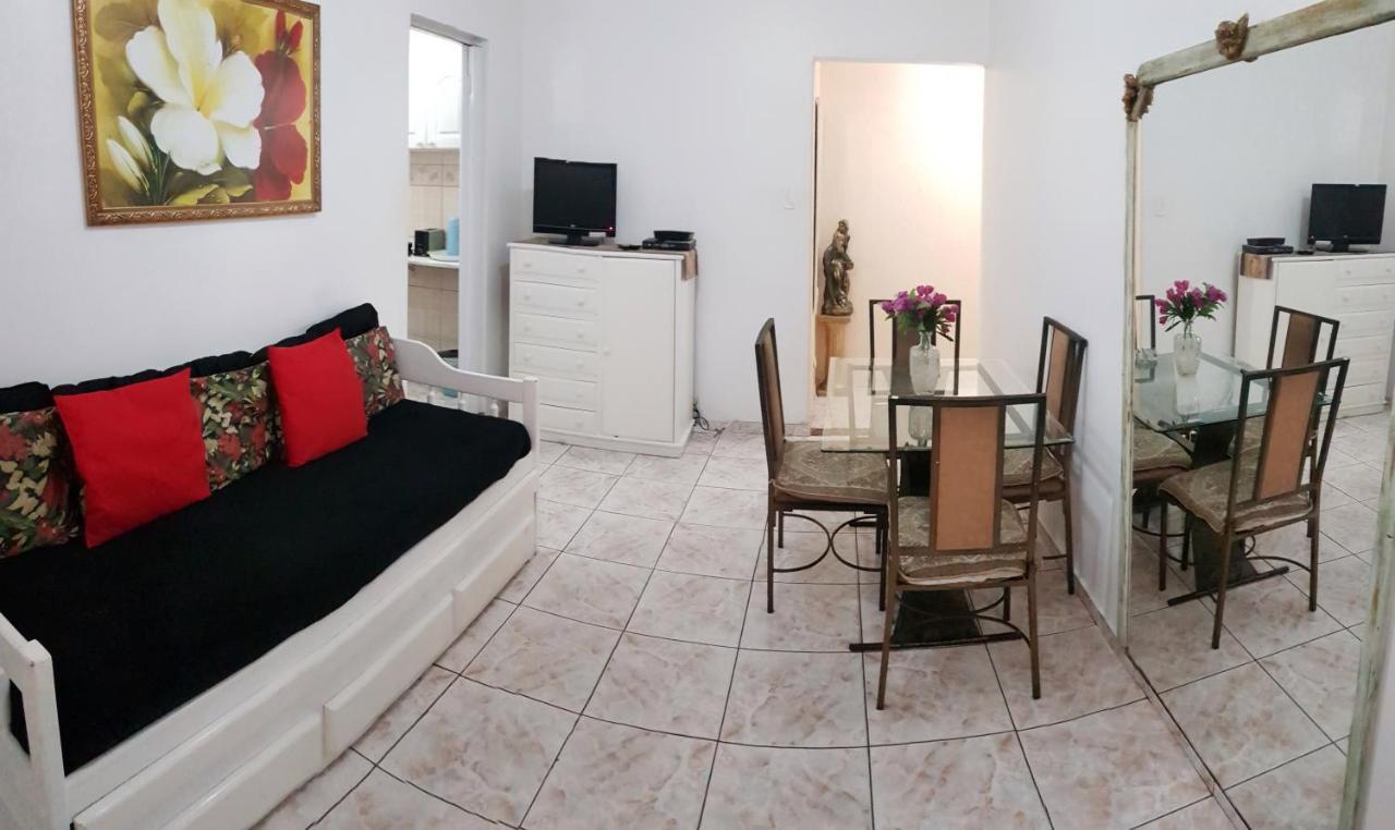 Lindo E Barato, Av Copacabana 479/301 公寓 *